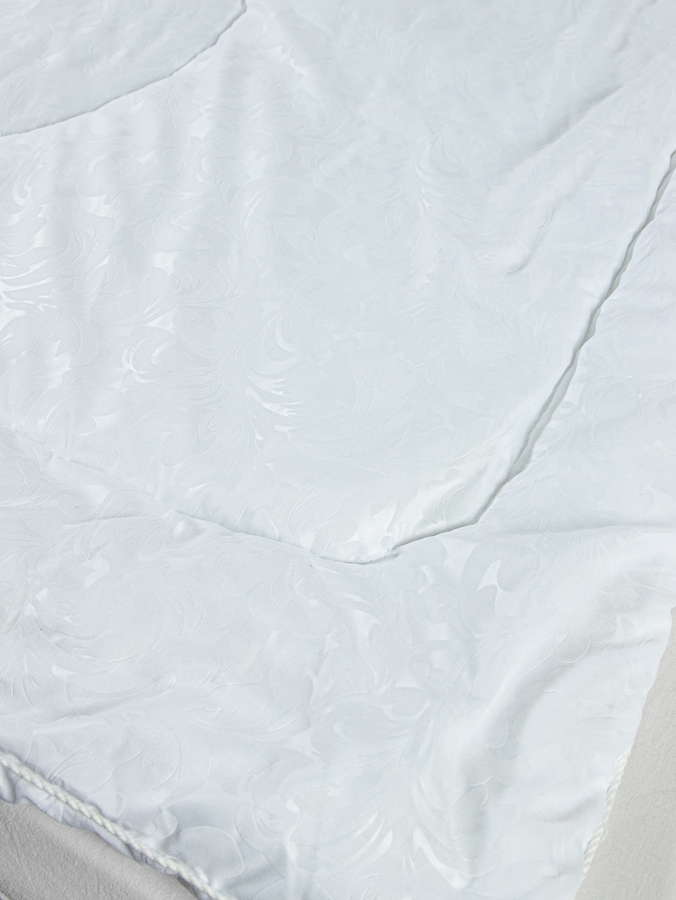 Одеяло белое из холлофайбера Эко